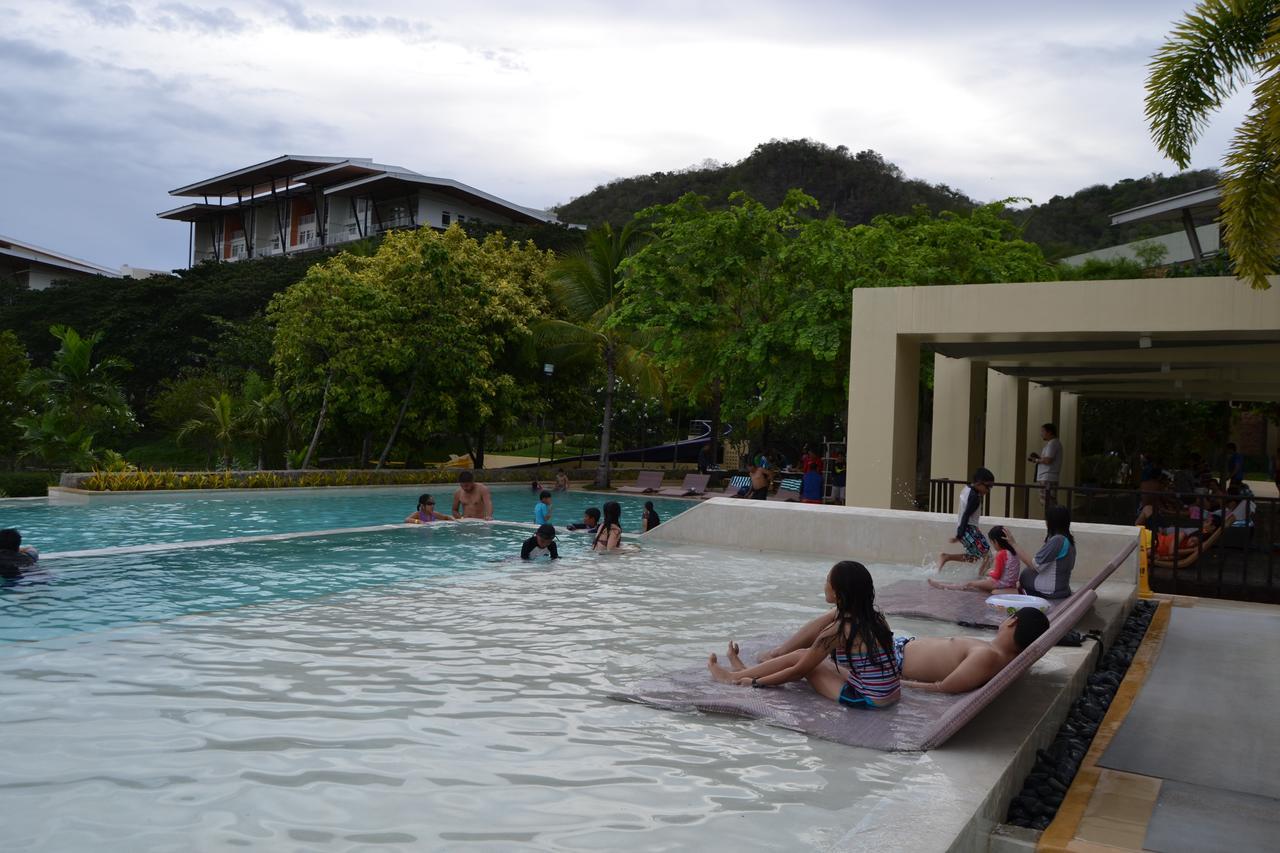 Apartment In Pico De Loro Apartment *