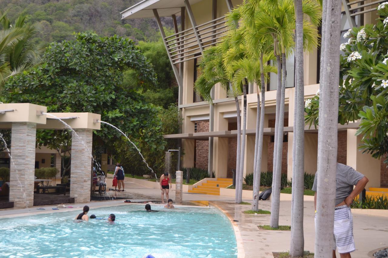 Apartment Apartment In Pico De Loro Nasugbu